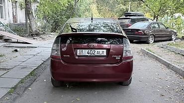 машина гибрид марки: Toyota Prius: 2005 г., 1.5 л, Автомат, Гибрид, Хэтчбэк — 3