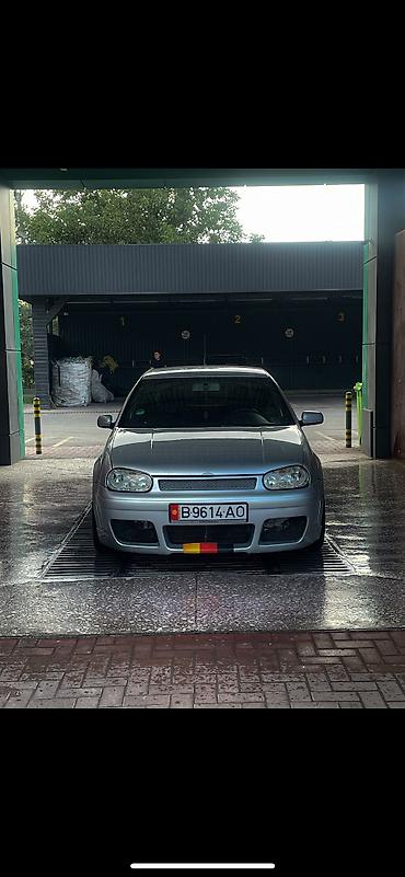wolksvagen vento: Volkswagen Golf: 2003 г., 2 л, Механика, Бензин, Хэтчбэк — 5