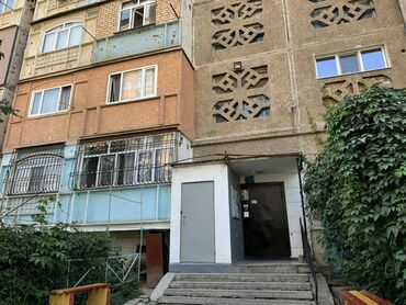 квартира в аренду в оше: 2 бөлмө, 52 кв. м, 106-серия, 6 кабат, Евроремонт