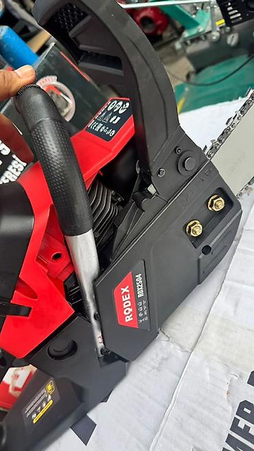 rodex: Бензопила RODEX RDX2504 - Тип: бензиновая цепная пила - Двигатель — 1