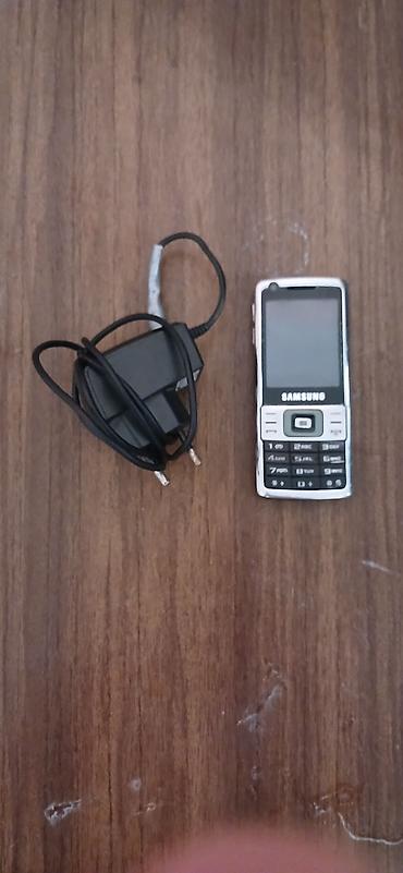 santa fe manitor: Samsung I700, 8 GB, rəng - Gümüşü, Düyməli — 2