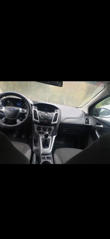 бампер форт: Ford Focus: 2013 г., 1.6 л, Механика, Бензин, Универсал