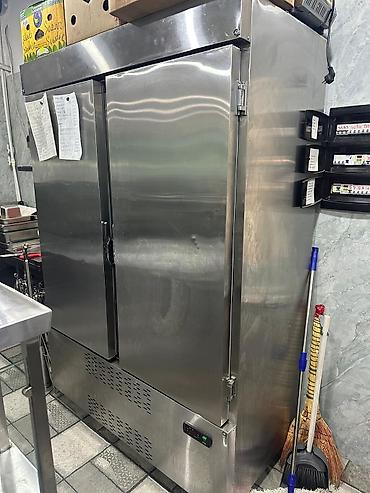 Xolodelnik şkaf 2 qapı 950₼. Uz 140 Eni 70 H 200. Ünvan Atatürk pr