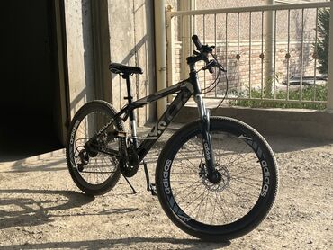 İşlənmiş Dağ velosipedi Adidas, 26", sürətlərin sayı: 21, Ünvandan götürmə, Ödənişli çatdırılma