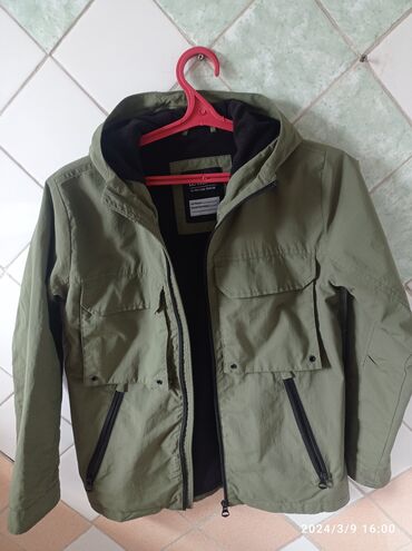 куртка на осень мужская: Куртка цвет - Зеленый