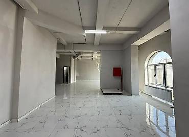 180: Продажа магазинов В жилом доме, 180 м², Свежий ремонт, С санузлом, 1 этаж — 7