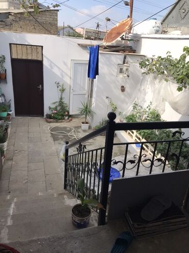 Həyət evləri və villaların satışı: Satılır: həyət evi (təmirli, həyətli sahə) - Plan: girişdə eyvanlı — 4