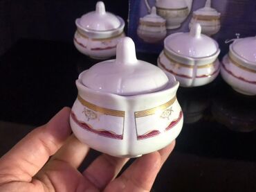 Şəkər qabları: Saghar Porcelain – qapaqlı porselen qablar dəsti. 1990-cı illər — 9