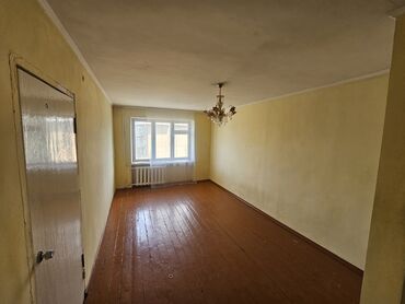 продается 3 комнатная квартира политех: 2 комнаты, 41 м², 4 этаж, Старый ремонт
