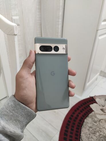 Google: Google Pixel 7 Pro, Б/у, 128 ГБ, цвет - Зеленый, 2 SIM, eSIM