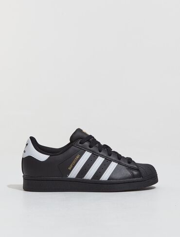 красовка: Adidas Superstar Orijinaldır Yenidir Dəri material. Azərbaycanda