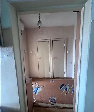 1 комната, 36 м², Золотой квадрат 7 этаж, Старый ремонт at lalafo.kg 1 комната, 36 м², Золотой квадрат 7 этаж, Старый ремонт