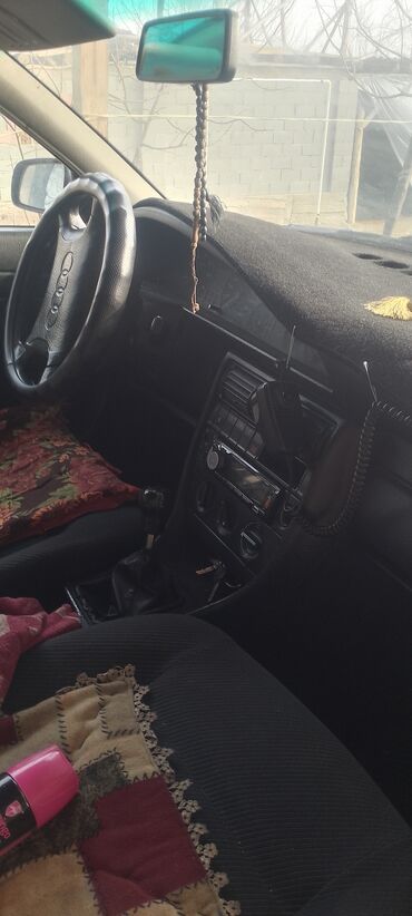 Audi: Audi 100: 1994 г., Седан — 5