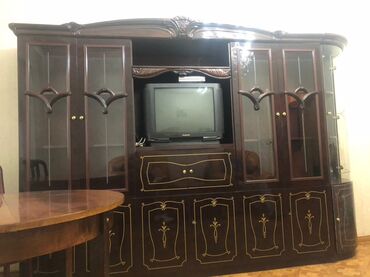 купить стенку для дома: Зал үчүн гарнитур, Колдонулган, Жыгач, түсү - Күрөң