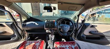 купить аккумулятор для авто в бишкеке: Honda Fit: 2004 г., 1.3 л, Автомат, Бензин, Хэтчбэк — 3