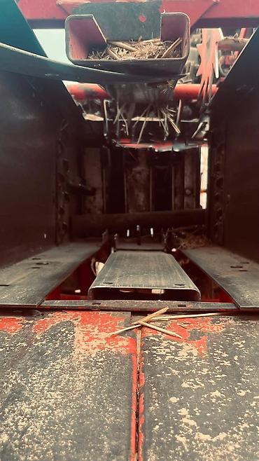 traktor 892: Kənd təsərrüfatı üçün pres yığan (saman/ot presləyən) avadanlıq - — 3