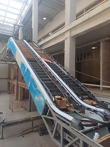 Металлические лестницы: Эскалатор/пассажирская движущаяся лестница для торговых и общественных — 1