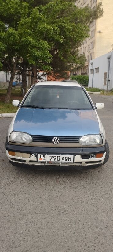 Volkswagen: Volkswagen Golf: 1993 г., 1.6 л, Механика, Бензин, Хэтчбэк