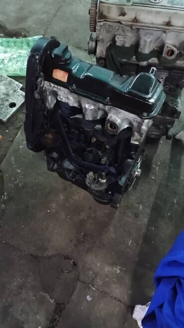 Двигатели, моторы и ГБЦ: Бензиновый мотор Volkswagen 1993 г., 1.8 л, Б/у, Оригинал, Германия — 4