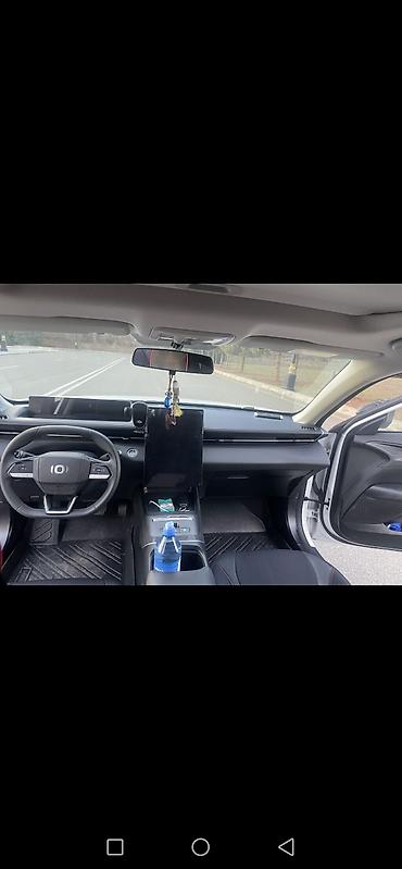 kiya sid: Changan Qiyuan A05: 1.5 l | 2025 il 30000 km Sedan — 8
