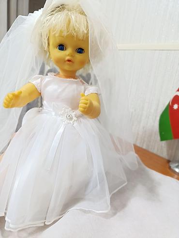 gəlin paltarları: Sovet dövrünün Oyuncaq kuklası. yaxşı vəziyyətdə . ( lakin beden — 2