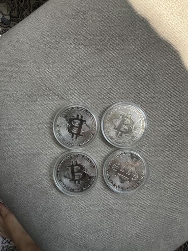 коробки для печенье: Сувенирные монеты Bitcoin