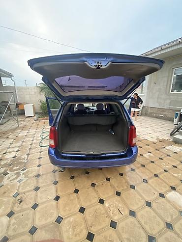 ev5 kia: Ford Focus: 2002 г., 2 л, Автомат, Бензин, Универсал — 2