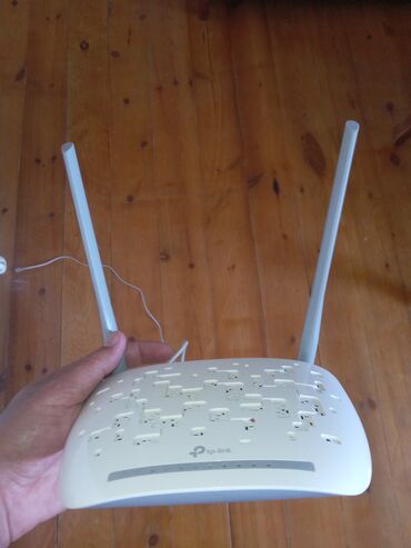 modem router: Salam tam isləkdir
