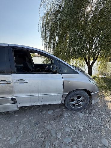 неки: Toyota Estima: 2004 г., 3 л, Автомат, Газ, Минивэн — 10