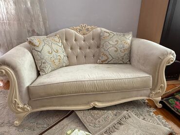 Professional sobalar: Divan, İşlənmiş, Ödənişli çatdırılma