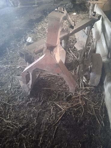 Тракторы МТЗ (Беларус): Трактор шаймандары менен сатылат — 18