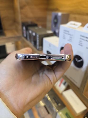 билайн сим карта: Samsung Galaxy S23, 256 ГБ (на задней крышке наклейка “256G”). Цвет — — 4