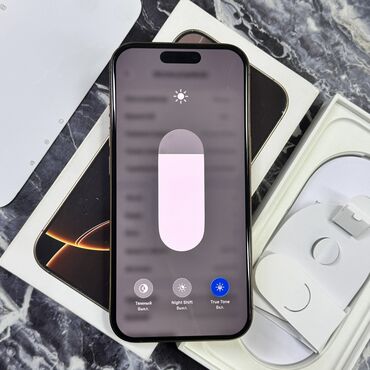 Apple iPhone: IPhone 16 Pro, Б/у, 256 ГБ, Desert Titanium, Чехол, Коробка, 93 % — 6