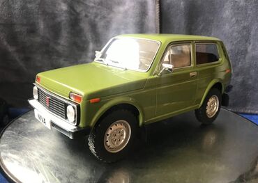 Avtomobil modelləri: Коллекционная модель LADA-2121 NIVA1600 olive green 1977 Model Car
