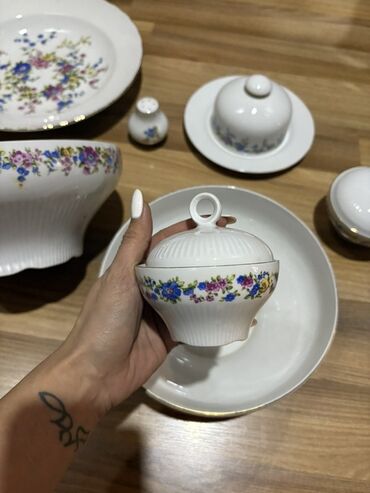 Nahar dəstləri və servizlər: Nahar dəsti, rəng - Ağ, Farfor, Almaniya — 9