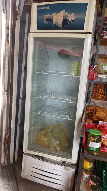 Холодильные витрины: Для молочных продуктов, Для мяса, мясных изделий, Б/у