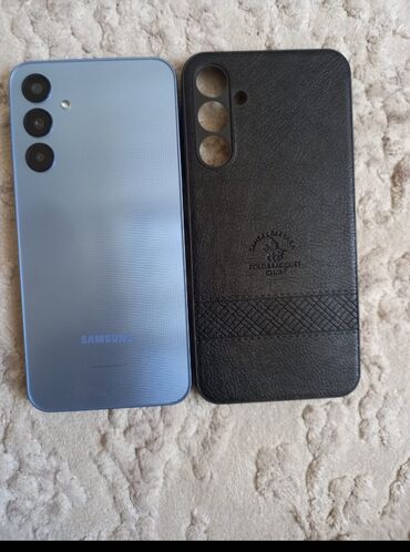 старые кнопочные телефоны: Samsung Galaxy A25, Б/у, 256 ГБ, цвет - Черный, 1 SIM, 2 SIM