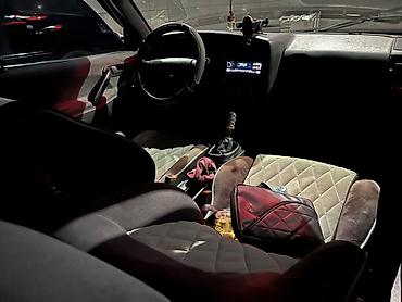 куплю пассат: Volkswagen Passat: 1991 г., Механика, Седан — 3