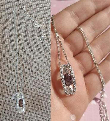Значки: Продаю винтажную би́жутерию́ Avon, Tiffany, Infinum и́ др. В основном — 8