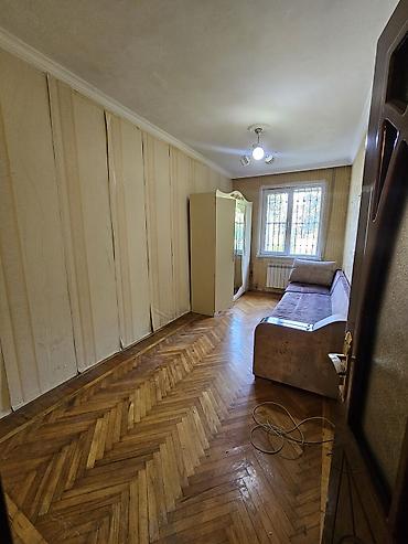 evler bine: Bakı, 7-ci mikrorayon, 3 otaqlı, Köhnə tikili, m. Dərnəgül, 75 kv. m — 9