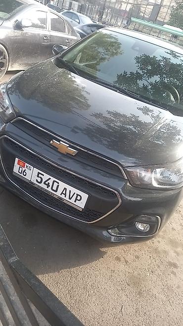 челленджер авто: Chevrolet Spark: 2017 г., 1 л, Автомат, Бензин, Хэтчбэк — 7