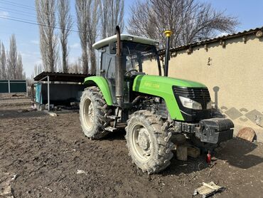 Другие тракторы: Трактор колесный с кабиной, универсальный для полевых работ. Основные — 18