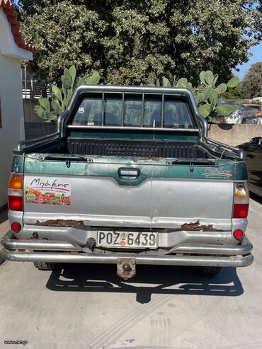 Mitsubishi L200: 2.5 l. | 2000 έ. 200000 km. Πικάπ