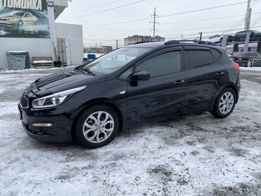 Kia: Kia Ceed: 2016 г., 1.6 л, Автомат, Бензин, Хэтчбэк