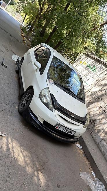 civic honda: Honda Fit: 2002 г., Бензин, Хэтчбэк — 2