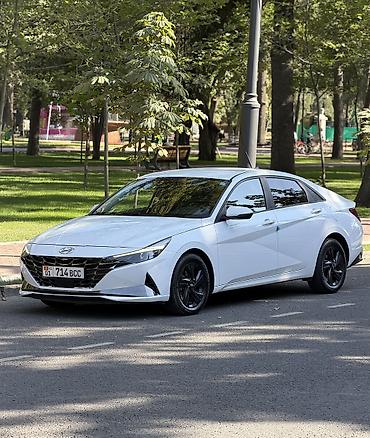 sonata ef: Hyundai Avante: 2020 г., 1.6 л, Гибрид, Седан — 1