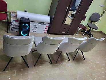 Set od 4 tapacirane trpezarijske stolice – siva/bez kombinacija - na lalafo.rs — 4 Set od 4 tapacirane trpezarijske stolice – siva/bez kombinacija - — 4