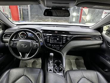 Toyota: Toyota Camry: 2019 г., 2.5 л, Вариатор, Гибрид, Седан — 10