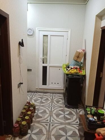 бина аз дома: Sumqayıt, 2 otaqlı, Köhnə tikili, 90 kv. m