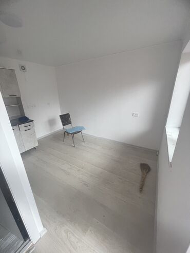 село байтик комнаты долгосрочная оренда: 2 бөлмө, Риелтор, Жарым -жартылай эмереги бар